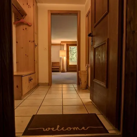 Chesa Munteratsch 1-zimmerwohnung 206 Typ B Lägenhet *